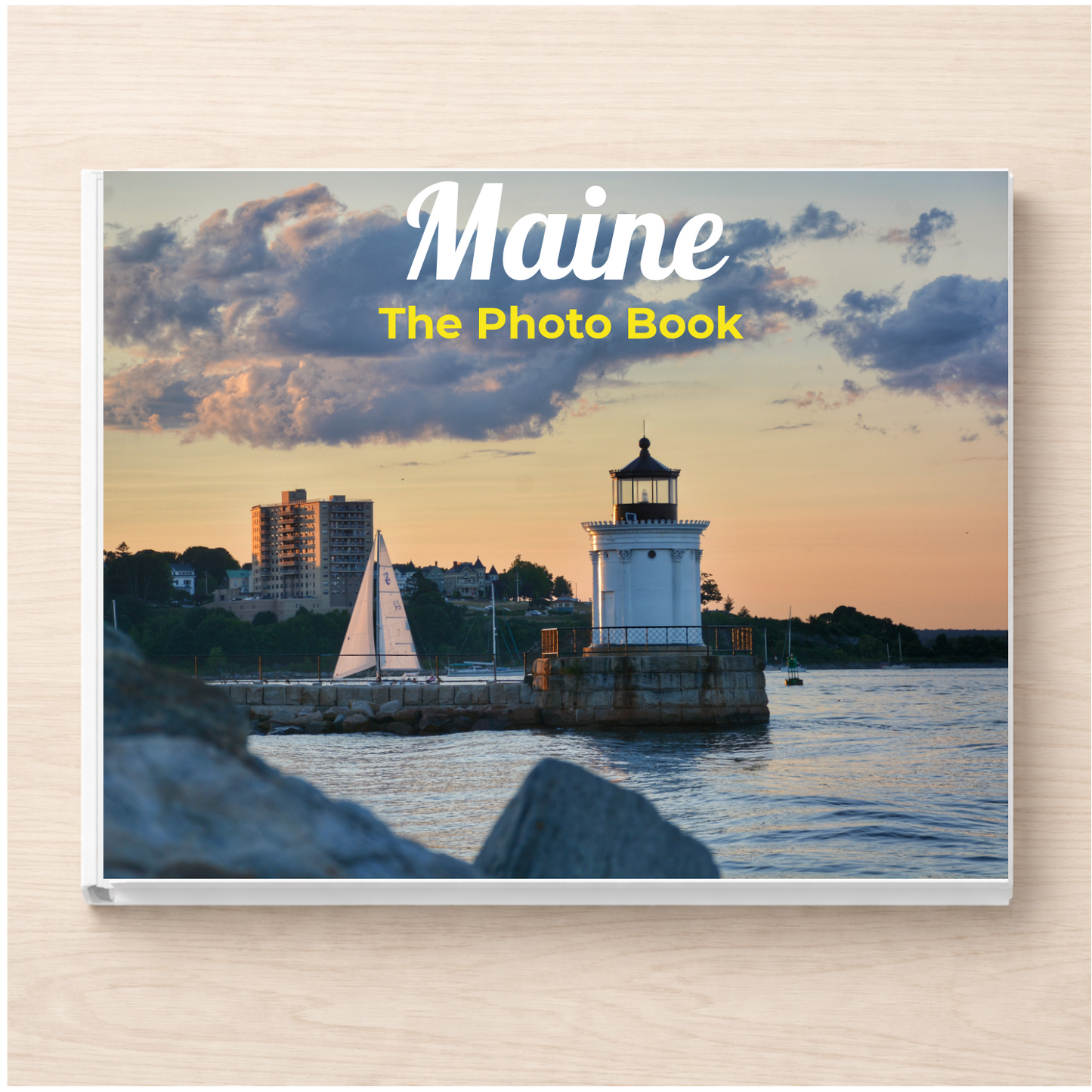 Maine: The Photo Book